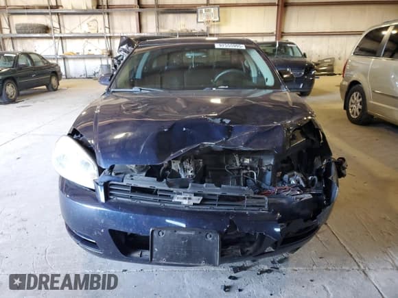 ✅ 2009 Chevrolet Impala Police Police • VIN: 2G1WS57M591301786 • Lot: 92555995. Wystawiony na Copart z przebiegiem 94 169 mil. Bezpłatny archiwum sprzedaży aukcyjnych z USA i szczegółowy raport historii pojazdu na DreamBid. Zdjęcie 5.