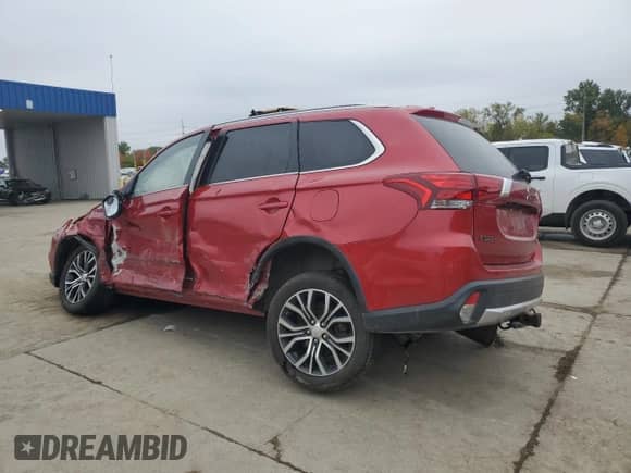 2017 Mitsubishi Outlander SE with VIN JA4AD3A32HZ052718, listed as a Copart auction lot 82469595 with 101,975 mi miles and Salvage title. Bid and sale history available at DreamBid. Image 2.