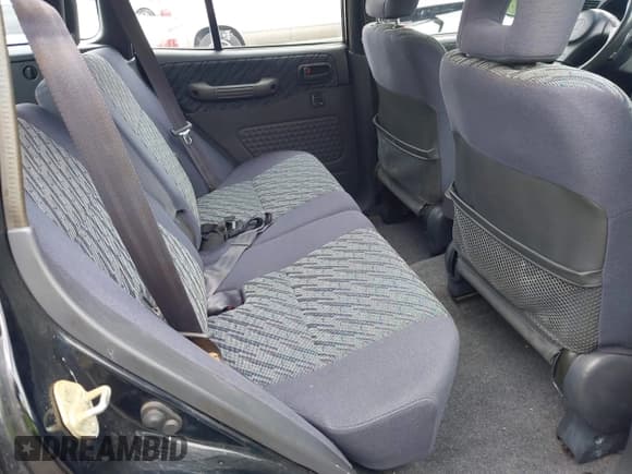 ✅ 1999 Toyota RAV4 • VIN: JT3HP10V0X0217322 • Lot: 42343069. Listed on IAAI with 152,991 mi. Free auction sales archive from the USA and detailed vehicle history report at DreamBid. Image 8.