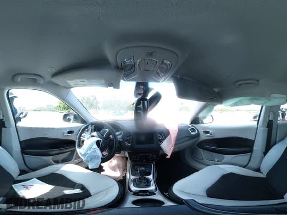 ✅ 2021 Jeep Compass Latitude • VIN: 3C4NJDBB6MT589430 • Lot: 43479624. Listed on IAAI with 68,880 mi. Free auction sales archive from the USA and detailed vehicle history report at DreamBid. Image 18.