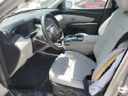 ✅ 2023 Hyundai Tucson SEL Convenience • VIN: KM8JFCA11PU105222 • Lot: 51111963. Wystawiony na Copart z przebiegiem 1 071 mil. Bezpłatny archiwum sprzedaży aukcyjnych z USA i szczegółowy raport historii pojazdu na DreamBid. Zdjęcie 7.