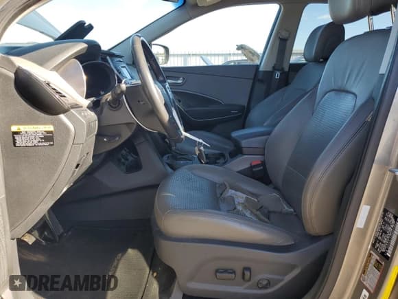 ✅ 2013 Hyundai Santa Fe Sport • VIN: 5XYZU3LA5DG037269 • Lot: 92419905. Listed on Copart with 86,374 mi. Free auction sales archive from the USA and detailed vehicle history report at DreamBid. Image 7.