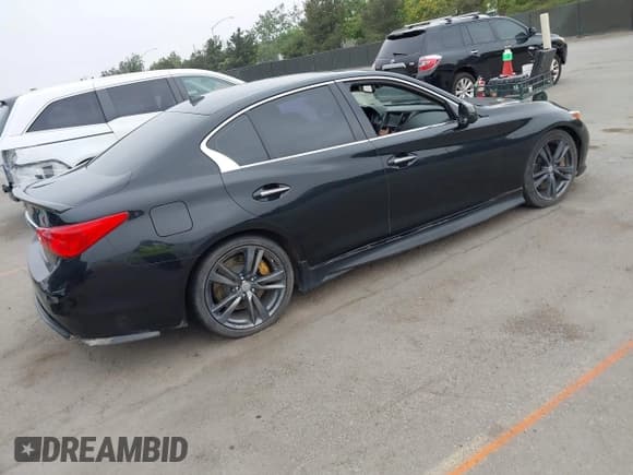 ✅ 2017 Infiniti Q50 Premium • VIN: JN1EV7AP3HM737356 • Lot: 42455005. Listed on IAAI with 92,524 mi. Free auction sales archive from the USA and detailed vehicle history report at DreamBid. Image 4.
