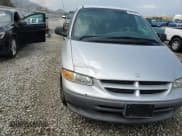 ✅ 2000 Dodge Caravan SE • VIN: 1B4GP44G2YB583404 • Lot: 69976215. Listed on Copart with Not provided. Free auction sales archive from the USA and detailed vehicle history report at DreamBid. Image 14.
