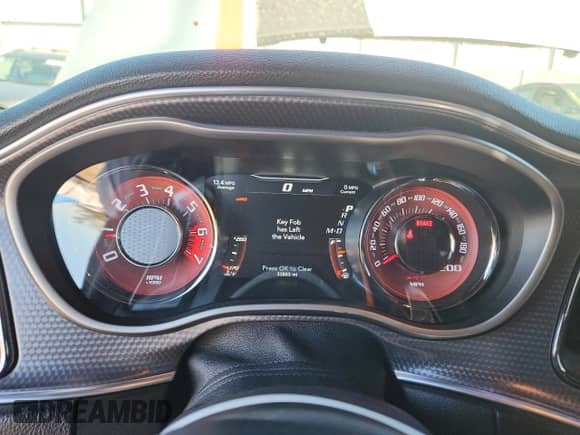 2019 Dodge Challenger SRT Hellcat с VIN 2C3CDZC99KH759457, выставлен на аукционе Copart как лот 87033995 с пробегом 33 883 миль миль и Списание • Salvage title. История ставок и продаж доступна на DreamBid. Изображение 9.