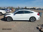 ✅ 2017 Honda Civic LX • VIN: 2HGFC2F51HH533516 • Lot: 43589035. Wystawiony na IAAI z przebiegiem 85 875 mil. Bezpłatny archiwum sprzedaży aukcyjnych z USA i szczegółowy raport historii pojazdu na DreamBid. Zdjęcie 15.