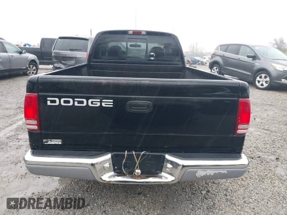 ✅ 2000 Dodge Dakota • VIN: 1B7GL22X6YS703226 • Lot: 40849454. Wystawiony na IAAI z przebiegiem 105 990 mil. Bezpłatny archiwum sprzedaży aukcyjnych z USA i szczegółowy raport historii pojazdu na DreamBid. Zdjęcie 16.