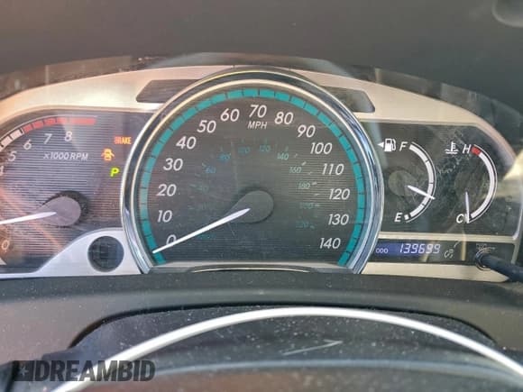 ✅ 2015 Toyota Venza LE • VIN: 4T3ZA3BB4FU089984 • Lot: 94907615. Listed on Copart with 139,699 mi. Free auction sales archive from the USA and detailed vehicle history report at DreamBid. Image 9.