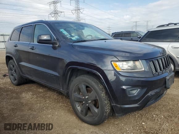 ✅ 2015 Jeep Grand Cherokee Laredo • VIN: 1C4RJFAG3FC661242 • Lot: 82457585. Listed on Copart with 188,717 mi. Free auction sales archive from the USA and detailed vehicle history report at DreamBid. Image 4.