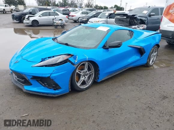 ✅ 2022 Chevrolet Corvette 3LT • VIN: 1G1YC2D44N5117389 • Lot: 41511815. Listed on IAAI with 11,915 mi. Free auction sales archive from the USA and detailed vehicle history report at DreamBid. Image 18.