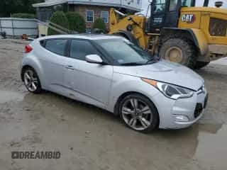 2015 Hyundai Veloster с VIN KMHTC6AD6FU233421, выставлен на аукционе Copart как лот 66420264 с пробегом 99 273 миль миль и Списание • Salvage title. История ставок и продаж доступна на DreamBid. Изображение 4.