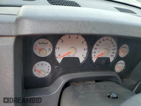 ✅ 2006 Dodge 1500 SLT • VIN: 1D7HA18N66S627939 • Лот: 77737234. Опубликован ранее на Copart с пробегом Не указан. Бесплатный доступ к архиву аукционных продаж из США и подробный отчёт об истории автомобиля на DreamBid. Изображение 9.