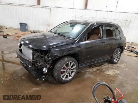 ✅ 2015 Jeep Compass Limited • VIN: 1C4NJDCB8FD188467 • Лот: 91859605. Опубликован ранее на Copart с пробегом 59 468 миль. Бесплатный доступ к архиву аукционных продаж из США и подробный отчёт об истории автомобиля на DreamBid. Изображение 1.