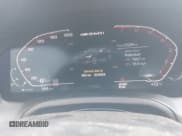 ✅ 2022 BMW 2 Series M240i xDrive • VIN: 3MW53CM03N8C68415 • Lot: 41443638. Wystawiony na IAAI z przebiegiem 37 209 mil. Bezpłatny archiwum sprzedaży aukcyjnych z USA i szczegółowy raport historii pojazdu na DreamBid. Zdjęcie 7.