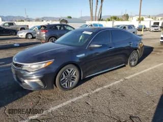 ✅ 2020 Kia Optima EX • VIN: KNAGU4LE2L5041025 • Lot: 46297275. Wystawiony na Copart z przebiegiem 116 508 mil. Bezpłatny archiwum sprzedaży aukcyjnych z USA i szczegółowy raport historii pojazdu na DreamBid. Zdjęcie 1.