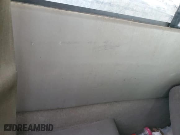 ✅ 1999 Chevrolet S-10 LS • VIN: 1GCCS14X4XK224441 • Lot: 49012415. Wystawiony na Copart z przebiegiem Nie podano. Bezpłatny archiwum sprzedaży aukcyjnych z USA i szczegółowy raport historii pojazdu na DreamBid. Zdjęcie 10.