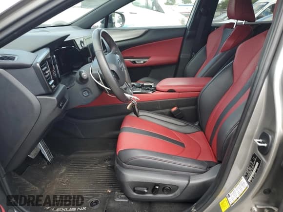 ✅ 2024 Lexus NX 350 F Sport • VIN: 2T2KGCEZ9RC035941 • Lot: 70570865. Wystawiony na Copart z przebiegiem 26 129 mil. Bezpłatny archiwum sprzedaży aukcyjnych z USA i szczegółowy raport historii pojazdu na DreamBid. Zdjęcie 7.