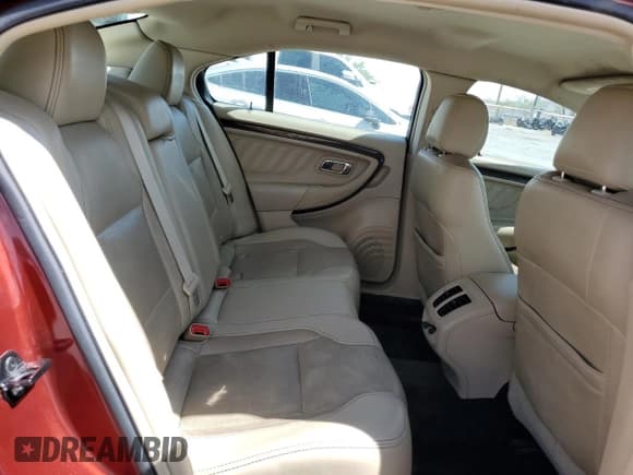 ✅ 2014 Ford Taurus Limited • VIN: 1FAHP2F83EG172003 • Lot: 55160235. Wystawiony na Copart z przebiegiem 162 201 mil. Bezpłatny archiwum sprzedaży aukcyjnych z USA i szczegółowy raport historii pojazdu na DreamBid. Zdjęcie 10.