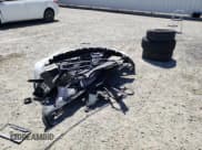 ✅ 2015 Dodge Challenger R/T • VIN: 2C3CDZAT8FH737065 • Lot: 51809354. Wystawiony na Copart z przebiegiem 94 366 mil. Bezpłatny archiwum sprzedaży aukcyjnych z USA i szczegółowy raport historii pojazdu na DreamBid. Zdjęcie 14.