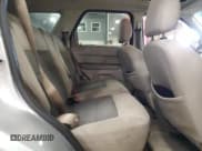 ✅ 2008 Ford Escape XLT • VIN: 1FMCU93128KD51496 • Lot: 57055865. Listed on Copart with 204,224 mi. Free auction sales archive from the USA and detailed vehicle history report at DreamBid. Image 11.