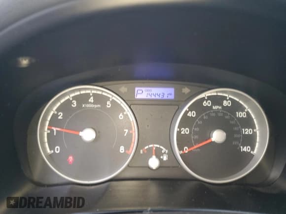 ✅ 2010 Hyundai Accent GS • VIN: KMHCM3AC4AU162215 • Лот: 41455615. Опубликован ранее на Copart с пробегом 144 431 миль. Бесплатный доступ к архиву аукционных продаж из США и подробный отчёт об истории автомобиля на DreamBid. Изображение 9.