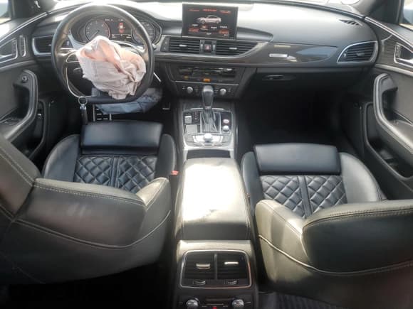 ✅ 2018 Audi S6 Premium Plus • VIN: WAUFFAFCXJN006695 • Lot: 50728445. Listed on Copart with 69,604 mi. Free auction sales archive from the USA and detailed vehicle history report at DreamBid. Image 8.