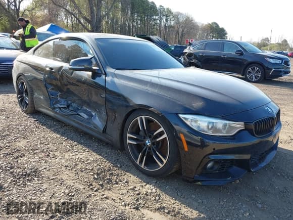 ✅ 2016 BMW 4 Series 435i xDrive • VIN: WBA3R5C55GK373232 • Lot: 42030955. Wystawiony na IAAI z przebiegiem 103 057 mil. Bezpłatny archiwum sprzedaży aukcyjnych z USA i szczegółowy raport historii pojazdu na DreamBid. Zdjęcie 6.