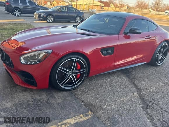 ✅ 2019 Mercedes-Benz AMG GT • VIN: WDDYJ8AA0KA023741 • Lot: 44849155. Listed on Copart with 59,277 mi. Free auction sales archive from the USA and detailed vehicle history report at DreamBid. Image 2.