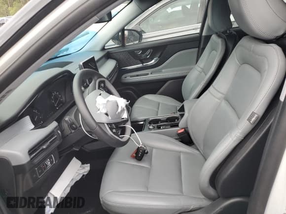 ✅ 2022 Lincoln Corsair Standard • VIN: 5LMCJ1C94NUL12437 • Lot: 75937064. Listed on Copart with 70,894 mi. Free auction sales archive from the USA and detailed vehicle history report at DreamBid. Image 7.