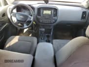 ✅ 2018 Chevrolet Colorado 2WD Work Truck • VIN: 1GCGSBEN1J1182361 • Lot: 92452415. Wystawiony na Copart z przebiegiem 207 146 mil. Bezpłatny archiwum sprzedaży aukcyjnych z USA i szczegółowy raport historii pojazdu na DreamBid. Zdjęcie 8.