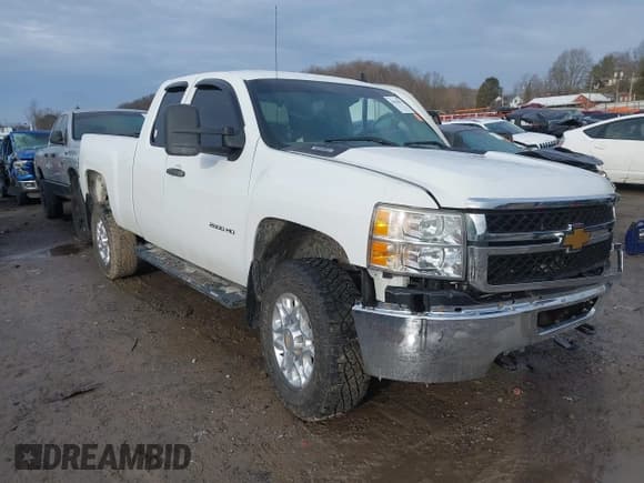 ✅ 2013 Chevrolet Silverado 2500HD Work Truck • VIN: 1GC2KVCGXDZ364534 • Lot: 41418172. Listed on IAAI with 174,449 mi. Free auction sales archive from the USA and detailed vehicle history report at DreamBid. Image 1.
