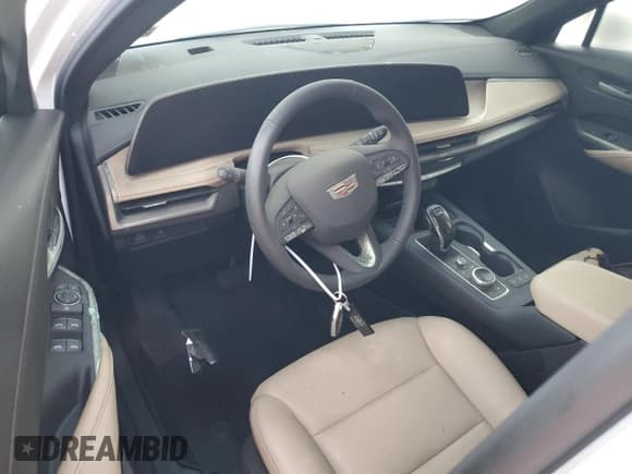 ✅ 2024 Cadillac XT4 AWD Luxury • VIN: 1GYFZBR49RF123947 • Lot: 73837404. Listed on Copart with Not provided. Free auction sales archive from the USA and detailed vehicle history report at DreamBid. Image 8.