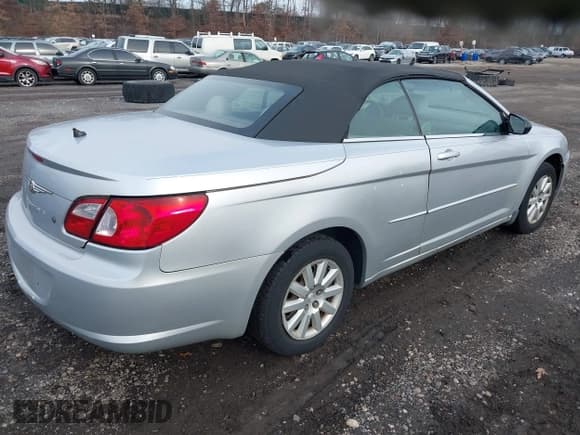 ✅ 2008 Chrysler Sebring LX • VIN: 1C3LC45K18N632806 • Lot: 43847595. Listed on IAAI with 86,852 mi. Free auction sales archive from the USA and detailed vehicle history report at DreamBid. Image 4.