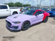 ✅ 2021 Ford Mustang EcoBoost • VIN: 1FA6P8TH2M5101061 • Лот: 42546464. Опубликован ранее на IAAI с пробегом 90 592 миль. Бесплатный доступ к архиву аукционных продаж из США и подробный отчёт об истории автомобиля на DreamBid. Изображение 2.