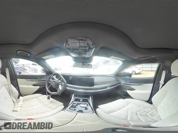 ✅ 2024 BMW 7 Series 760i xDrive • VIN: WBA33EJ02RCP13927 • Lot: 68849145. Wystawiony na Copart z przebiegiem Nie podano. Bezpłatny archiwum sprzedaży aukcyjnych z USA i szczegółowy raport historii pojazdu na DreamBid. Zdjęcie 14.