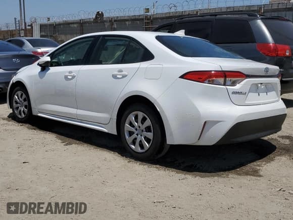 ✅ 2024 Toyota Corolla LE • VIN: JTDB4MEE3R3022112 • Lot: 57674255. Listed on Copart with 21,333 mi. Free auction sales archive from the USA and detailed vehicle history report at DreamBid. Image 2.