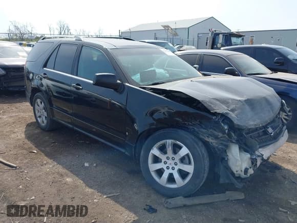 ✅ 2009 Cadillac SRX AWD • VIN: 1GYEE437290121191 • Lot: 42060444. Wystawiony na IAAI z przebiegiem 176 721 mil. Bezpłatny archiwum sprzedaży aukcyjnych z USA i szczegółowy raport historii pojazdu na DreamBid. Zdjęcie 1.