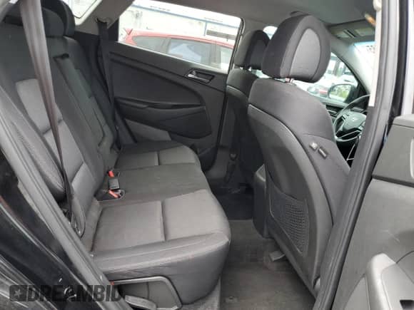 2017 Hyundai Tucson SE z VIN KM8J23A48HU262124, wystawiony jako Copart lot #80371885 z przebiegiem 160 361 mil mil oraz Szkoda całkowita • Salvage title. Historia ofert i sprzedaży dostępna na DreamBid. Obrazek 11.