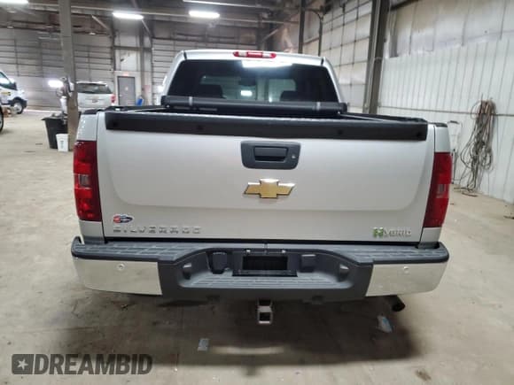 ✅ 2011 Chevrolet Silverado 1500 1HY • VIN: 3GCUKUEJ8BG139568 • Lot: 42651965. Listed on Copart with 133,877 mi. Free auction sales archive from the USA and detailed vehicle history report at DreamBid. Image 6.