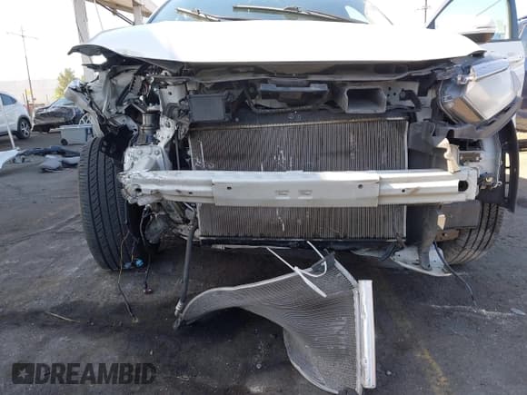 ✅ 2022 Honda HR-V EX • VIN: 3CZRU5H54NM704659 • Lot: 43582145. Wystawiony na IAAI z przebiegiem 69 194 mil. Bezpłatny archiwum sprzedaży aukcyjnych z USA i szczegółowy raport historii pojazdu na DreamBid. Zdjęcie 6.