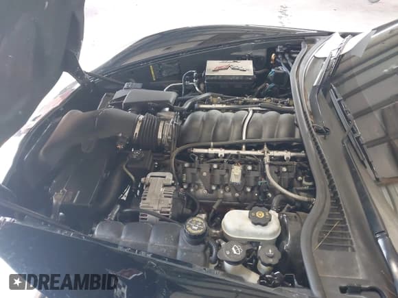 ✅ 2011 Chevrolet Corvette • VIN: 1G1YR2DW0B5106563 • Lot: 42957761. Wystawiony na IAAI z przebiegiem 52 185 mil. Bezpłatny archiwum sprzedaży aukcyjnych z USA i szczegółowy raport historii pojazdu na DreamBid. Zdjęcie 10.