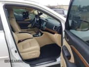 ✅ 2018 Toyota Highlander Limited • VIN: 5TDDZRFHXJS863282 • Lot: 42917706. Wystawiony na IAAI z przebiegiem 171 205 mil. Bezpłatny archiwum sprzedaży aukcyjnych z USA i szczegółowy raport historii pojazdu na DreamBid. Zdjęcie 5.