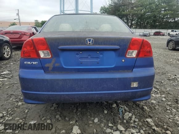 ✅ 2004 Honda Civic VP • VIN: 1HGES16334L015458 • Lot: 60672115. Listed on Copart with 157,970 mi. Free auction sales archive from the USA and detailed vehicle history report at DreamBid. Image 6.