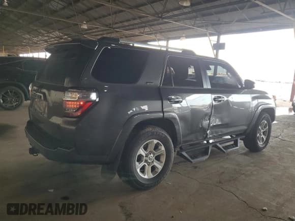 ✅ 2023 Toyota 4Runner SR5 Premium • VIN: JTEFU5JR5P5295694 • Лот: 91813925. Опубликован ранее на Copart с пробегом 46 230 миль. Бесплатный доступ к архиву аукционных продаж из США и подробный отчёт об истории автомобиля на DreamBid. Изображение 3.