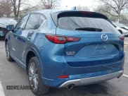 ✅ 2024 Mazda CX-5 Signature • VIN: JM3KFBXY2R0353455 • Lot: 41965921. Wystawiony na IAAI z przebiegiem 13 315 mil. Bezpłatny archiwum sprzedaży aukcyjnych z USA i szczegółowy raport historii pojazdu na DreamBid. Zdjęcie 3.