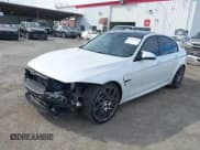 ✅ 2017 BMW M3 • VIN: WBS8M9C39H5G85823 • Lot: 41637990. Wystawiony na IAAI z przebiegiem 70 515 mil. Bezpłatny archiwum sprzedaży aukcyjnych z USA i szczegółowy raport historii pojazdu na DreamBid. Zdjęcie 18.