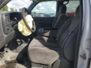 ✅ 2005 Chevrolet Silverado 2500HD Work Truck • VIN: 1GCHK23255F912309 • Lot: 81775895. Wystawiony na Copart z przebiegiem Nie podano. Bezpłatny archiwum sprzedaży aukcyjnych z USA i szczegółowy raport historii pojazdu na DreamBid. Zdjęcie 7.