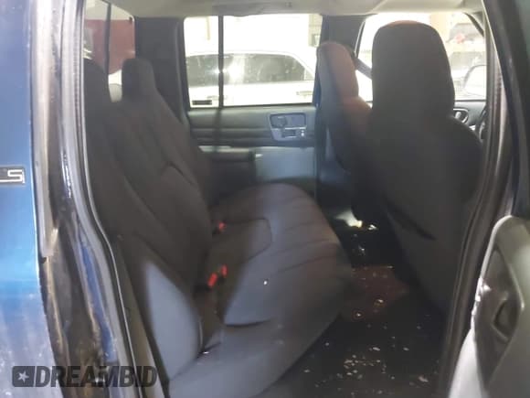 ✅ 2003 Chevrolet S-10 LS • VIN: 1GCDT13X73K115517 • Лот: 41613088. Опубликован ранее на IAAI с пробегом 180 039 миль. Бесплатный доступ к архиву аукционных продаж из США и подробный отчёт об истории автомобиля на DreamBid. Изображение 8.