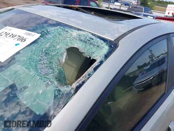 ✅ 2018 Hyundai Elantra SEL • VIN: 5NPD84LF4JH306897 • Lot: 42939706. Listed on IAAI with 84,492 mi miles. Access the free auction sales archive from the USA and view a detailed vehicle history report at DreamBid. Image 6.