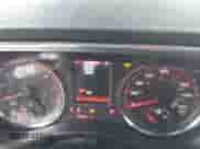 ✅ 2014 Dodge Charger RT • VIN: 2C3CDXCT4EH219244 • Lot: 41519286. Wystawiony na IAAI z przebiegiem 111 385 mil. Bezpłatny archiwum sprzedaży aukcyjnych z USA i szczegółowy raport historii pojazdu na DreamBid. Zdjęcie 7.